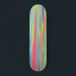 Moderne farbenfrohe Holografie Skateboard<br><div class="desc">Moderne holografisch aussehende Multicolor-Tafel für Ihren Lieblings-Skater,  der auf dem Bürgersteig surft oder die Rohre trifft. Einzigartiges Deck für jeden Skate.</div>