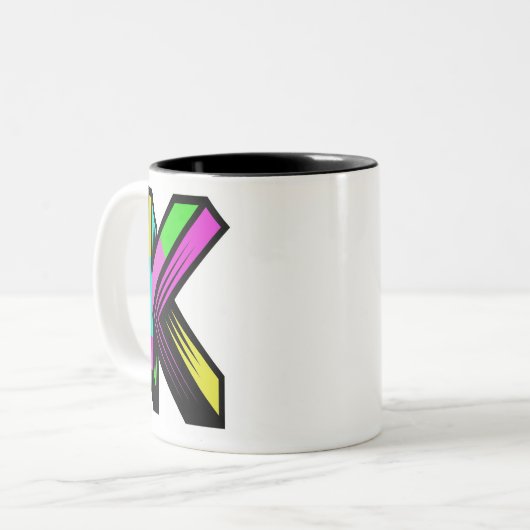 Moderne farbenfrohe Initial K Tasse (Vorderseite Links)