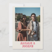 Moderne farbenfrohe Retro Fett einzigartiges Foto Einladung (Rückseite)