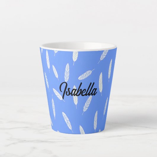 Moderne Federn Luxus Boho Kollektion Milchtasse (Vorderseite)