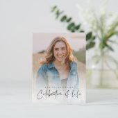 Moderne Feier zur Gedenkfeier des Lebens Postkarte (Stehend Vorderseite)