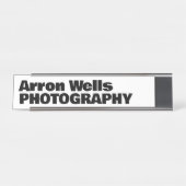 Moderne, feine Typografie Schreibtischnamensplakette (Vorderseite )