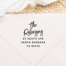 Moderne, fette Buchstaben Familienname und Rücksen Gummistempel