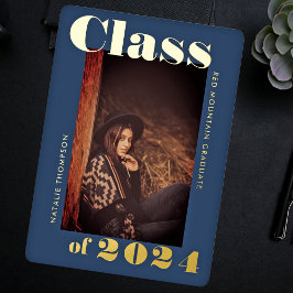 Moderne fette Typografie 2024 Graduation Party Nav Folieneinladung