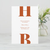 Moderne, fette Typografie Monogram Rust Wedding Save The Date (Stehend Vorderseite)