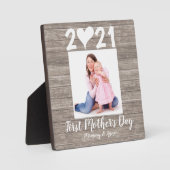 Moderne First Mother's Day Heart Foto Imitate Holz Fotoplatte (Vorderseite)