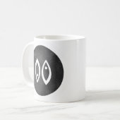 Moderne Fische Zodiac Schild Schwarz-weiß Minimal Kaffeetasse (Vorderseite Links)