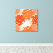 Moderne florale Kimono Print, Coral Orange on Peac Leinwanddruck (Insitu (Holzboden))