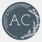 Moderne Foliage Frame Navy Blue Wedding Runder Aufkleber (Vorderseite)