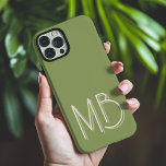 Moderne formatgrüne Monogramm-Initialen zeitgenöss iPhone 16 Pro Max Hülle<br><div class="desc">Modern Sage Green Monogram Initials Contemporary Phone 16 Pro Max Hüllen bietet ein individuelles personalisiertes Monogramm in moderner Schrifttyp. Ideal für Familie und Freunde zum Geburtstag,  Weihnachten,  Feiertagen,  Muttertag,  Vatertag und vieles mehr. Designed by ©2024 Evco Holidays www.zazzle.com/store/evcoholidays</div>