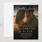 Moderne Foto handgeschriebene Script Couple-Dusche Einladung (Vorne/Hinten)