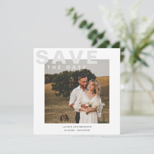 Moderne Foto Save the Date Card (Stehend Vorderseite)