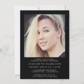 Moderne Foto Script Black Graduation Party Einladung (Rückseite)