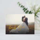 Moderne Foto Script Wedding Dankeskarte (Stehend Vorderseite)