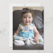 Moderne Foto Taufe und erster Geburtstag Einladung (Rückseite)