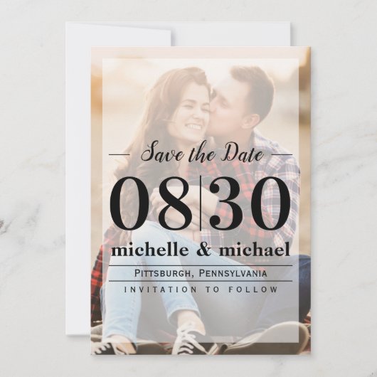 Moderne Foto Typografie Hochzeit nach Maß Save The Date (Vorderseite)