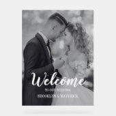 Moderne Foto Willkommen Hochzeit Acrylschild (Vorderseite)