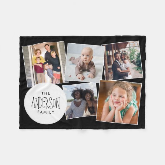 Moderne Fotocollage Chic Familienfreunde halten an Fleecedecke (Vorderseite (Horizontal))