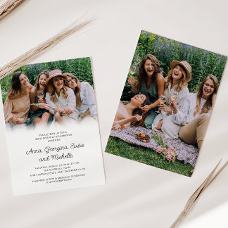 Moderne Freunde Gemeinsame Geburtstagspartei Einladung