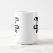 Moderne Freundlichkeit spielt eine Rolle Kaffeetasse (Mittel)