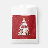 Moderne frohe Weihnachtsbaume Foto Collage Rot Geschenktütchen (Vorderseite)