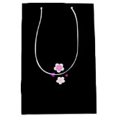 Moderne Frühlingsaqua lila Blumenmuster Mittlere Geschenktüte (Vorderseite)