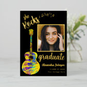 Moderne Fun Graduate Foto Script Black and Gold Folieneinladung (Stehend vorne)