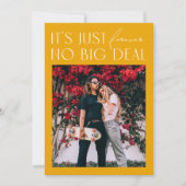 Moderne Fun Yellow Foto Hochzeitseinladung Einladung (Vorderseite)