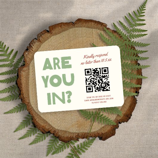 Moderne funky Erde Farbtöne QR-Code Hochzeit RSVP Karte
