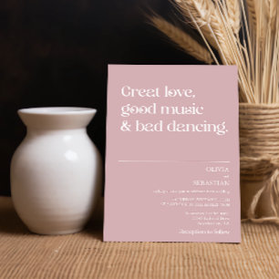 Moderne Funny Minimal Typografy Dusty Rose Wedding Einladung