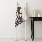 Moderne Gartensilhouette mit Blumen  Sherpadecke (Beispiel)