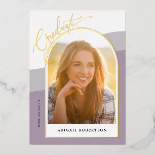 Moderne gebogene Fotos Dusty Purple Abschluss Gold Folieneinladung