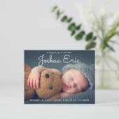 Moderne Geburtsankündigung Foto-Overlay Postkarte (Stehend Vorderseite)
