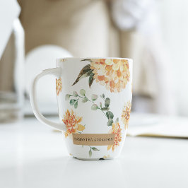 Moderne gelbe Blumen & Kraft Personalisiertes Gesc Milchtasse