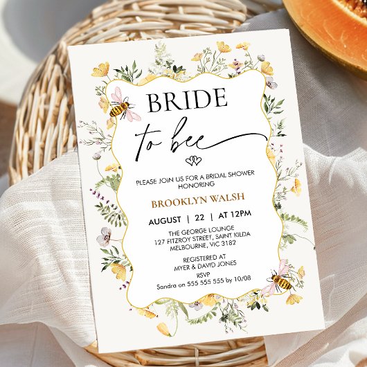 Moderne Gelbe Blütenbräune zum Brautparty Biene Einladung