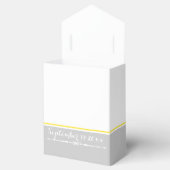 Moderne, gelbe, graue, weiße Jahrgangshochzeit Geschenkschachtel (Geöffnet)