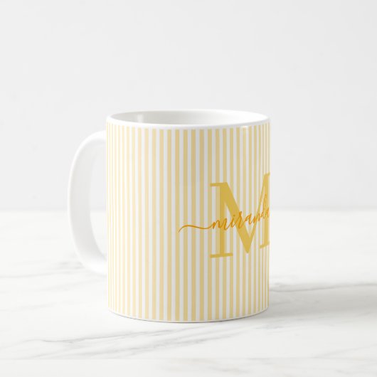 Moderne gelbe Streifen-Monogramm-Name Kaffeetasse (Vorderseite Links)