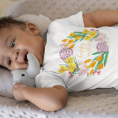 Moderne gelbe und grüne Frühlingsblumen glücklich Baby Strampler