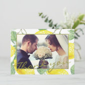 Moderne Gelbe Zitronen und grünes Foto für Hochzei Dankeskarte (Stehend Vorderseite)