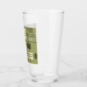 Moderne Geometrie des Mittelzentrums 18 Glas (Links)