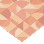 Moderne geometrische abstrakte Pfirsich- und Terra Tischdecke (Schrägansicht)