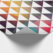 Moderne geometrische, farbige Dreiecke Geschenkpapier (Ecke)