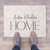 Moderne geometrische minimale Zuhause in Beige und Fußmatte