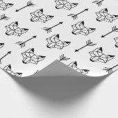 Moderne geometrische schwarze Füchse u. Pfeile Geschenkpapier (Ecke)