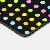 Moderne gestrichene Streifen in Pastellfarben auf Schreibtischunterlage (Ecke)