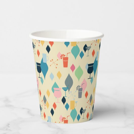 Moderne Getränke aus dem Mittelalter Pappbecher (Links)