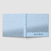 Moderne gewellte Zickzack-Chevron-Muster auf Blau Gästebuch (Voll)