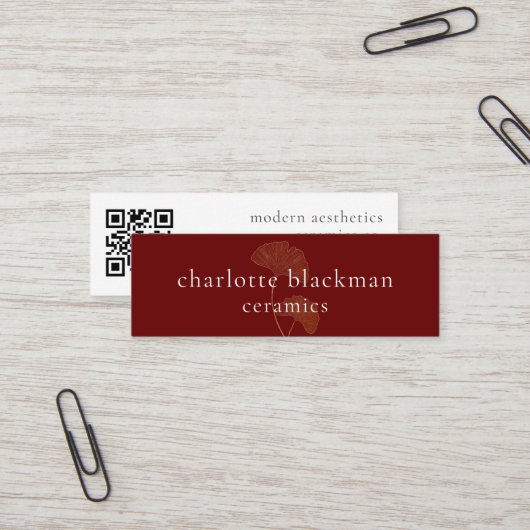 Moderne Gingko Leaf QR Code Mini Red Business Card Visitenkarte (Vorderseite/Rückseite Beispiel)
