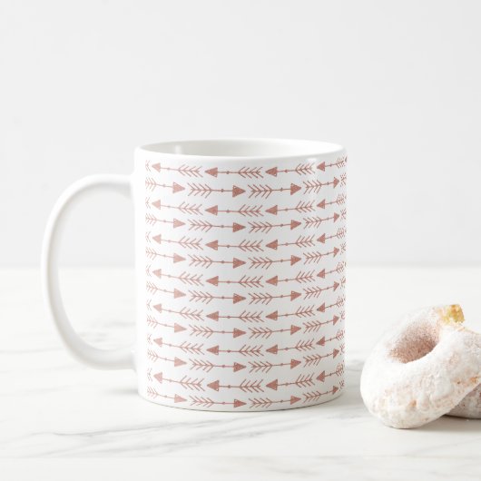 Moderne Girl Rose Gold Foil Look | Stammespfeile Kaffeetasse (Mit Donut)