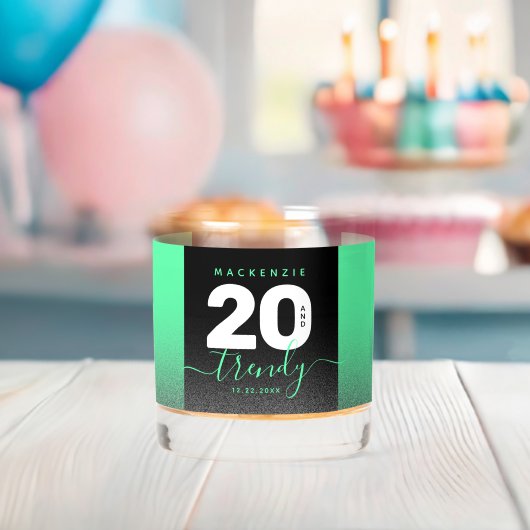 Moderne Girly Mint Green 20 und Trendy Whiskyglas (Insitu (Baby Party))